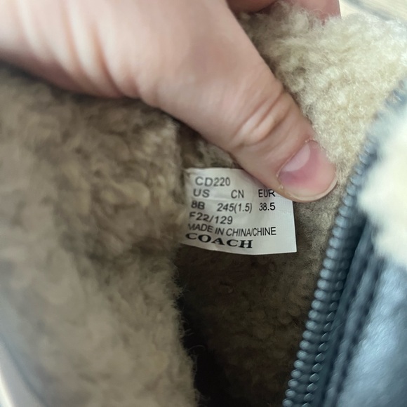 Coach Jane Bootie Womens Size 8 Black Leather Bootie, Sherpa Trim Side Zip NEW - Picture 12 of 16